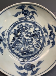 A Chinese blue and white Swatow dish with floral design, Ming