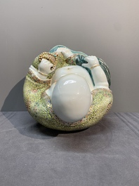 A large Chinese famille rose Buddha, Xu Dequan 徐德全 mark, 19/20th C.