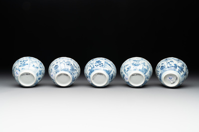 A collection of 17 Chinese blue and white wares, Kangxi/Qianlong