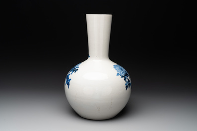 A Chinese blue and white 'tianqiuping' 'peony' vase, Qianlong mark, Republic