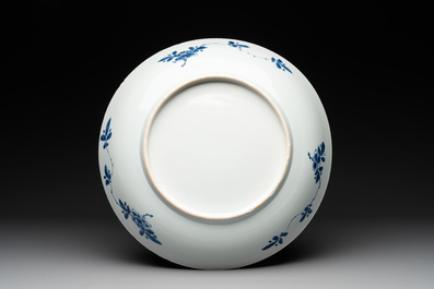 A Chinese blue and white 'execution' dish, Kangxi