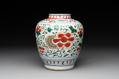 A Chinese wucai 'peony scroll' vase, Transitional period
