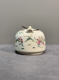 A varied collection of seven Chinese famille rose, verte and monochrome wares, 19th C.