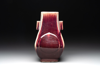 A Chinese flamb&eacute;-glazed 'hu' vase, 19th C.