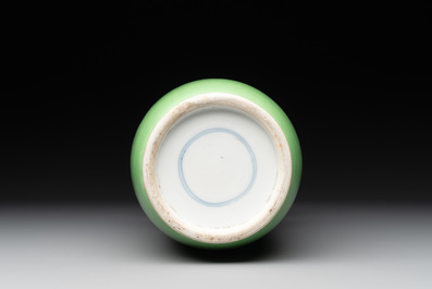 A Chinese lime-green-glazed rouleau vase, 19th C.