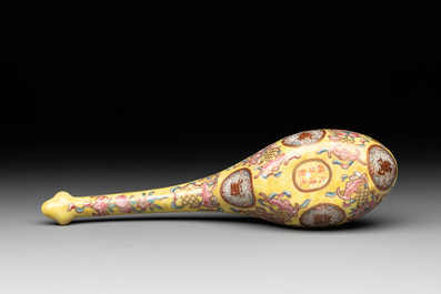 A rare Chinese imperial famille rose yellow-ground spoon, Guangxu mark and of the period