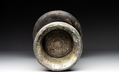 A Chinese archaic bronze ritual wine vessel, 'gu 觚', Western Zhou