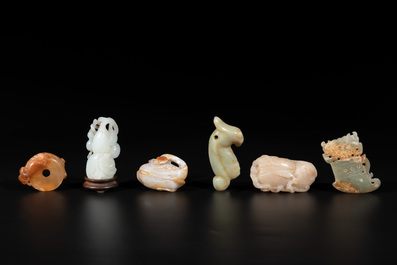 Six Chinese jade and agate carvings, 19th C.