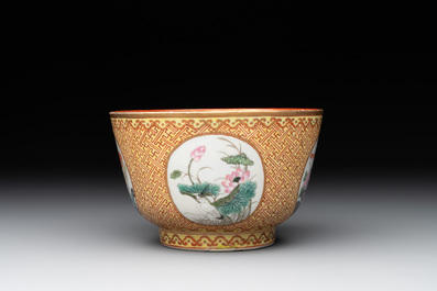 A Chinese famille rose 'bird and flower' bowl, 19th C.