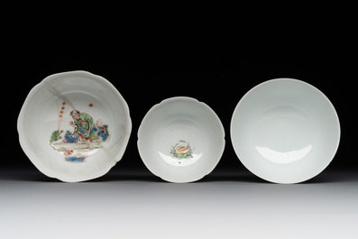 12 Chinese famille rose tea wares, Yongzheng and later