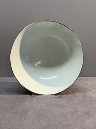 A Chinese blue and white 'Bleu de Hue' bowl for the Vietnamese market, chơi ngọc 玩玉 mark, 19th C.