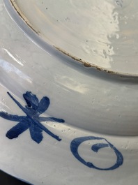 A large blue and white Dutch Delft chinoiserie dish, late 17th C.