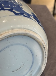 A Chinese blue and white rouleau vase with narrative design, Kangxi