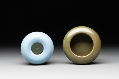 Five Chinese monochrome wares, 19th C.