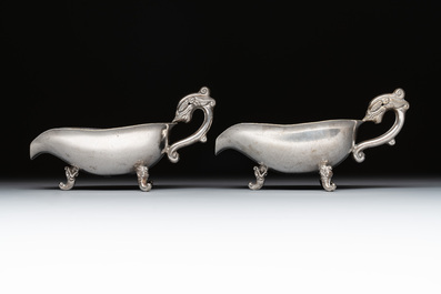 A pair of Chinese silver sauceboats, Li Ji 李記 and Zu Yin足銀 mark, 19/20th C.