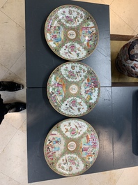 A Chinese Canton famille rose 62-piece Scottish market Ormiston armorial tea service, 19th C.