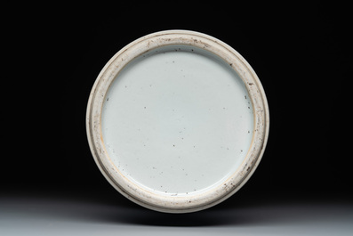A Chinese blue and white 'yenyen' vase with figures in a landscape, 19/20th C.