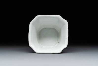 A Chinese grisaille 'orchid' cup, two snuff dishes, a famille rose seal paste box and a qianjiang cai plaque, 19/20th C.