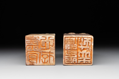 Two Chinese snuff bottles, four soapstone seals and a lacquer covered box, 20th C.