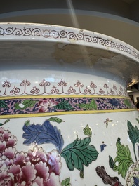 A large famille rose-style 'phoenix' fish bowl or jardini&egrave;re, Samson, Paris, 19th C.