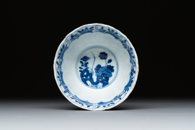 Ten Chinese blue and white wares, 19th C.