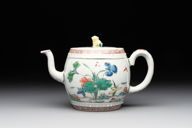 A Chinese famille verte drum-shaped 'lotus pond' teapot, Kangxi