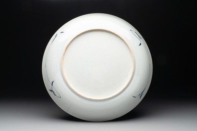 A Chinese doucai dish with floral design, Yongzheng