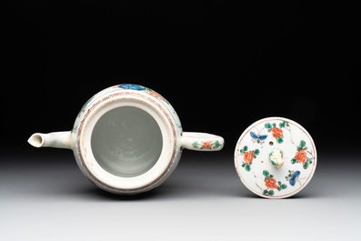 A Chinese famille verte drum-shaped 'lotus pond' teapot, Kangxi
