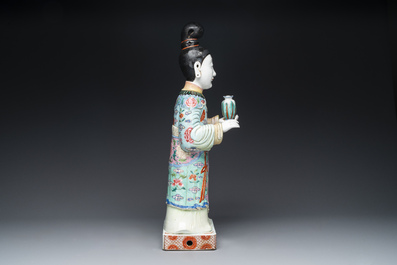 A pair of large Chinese famille rose figures on stands, Qianlong