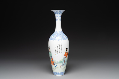 A Chinese famille rose eggshell vase with figural design and a pair of miniature vases, Qianlong mark, 20th C.