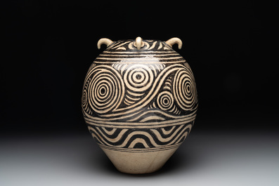 A Chinese archaistic Majiayao-style black-glazed jar, 19th C.