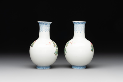 A Chinese famille rose eggshell vase with figural design and a pair of miniature vases, Qianlong mark, 20th C.