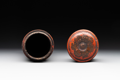 Two Chinese mother-of-pearl plaques, a cinnabar lacquer vase, a plate and a lacquer case, 19/20th C.