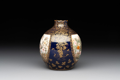 A fine Japanese Satsuma vase, Kinkozan 錦光山造 mark, Meiji, 19th C.