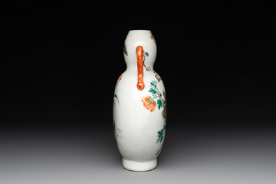 A Chinese famille verte 'lotus pond with ducks and peonies' moonflask vase, 'bianhu', Qianlong mark, 19th C.