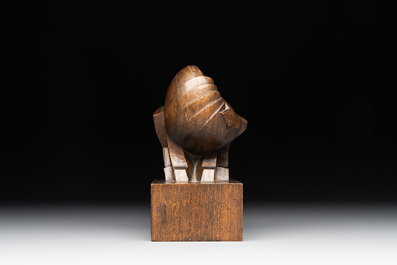Zakopane School: wooden carving of a fox, marked on the base, Poland, late 19th/early 20th C.