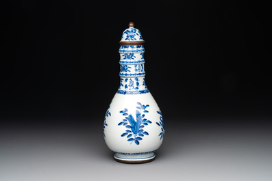 A rare Chinese blue and white vase and cover for the Thai market with the royal initials of King Rama V, 19th C.