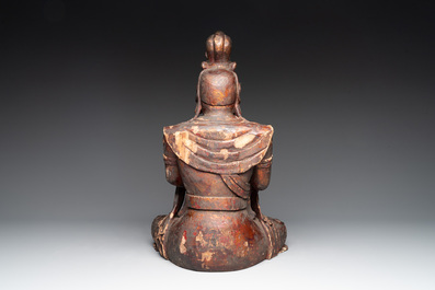 A Chinese gilt-lacquered wooden sculpture of Buddha, 18/19th C.