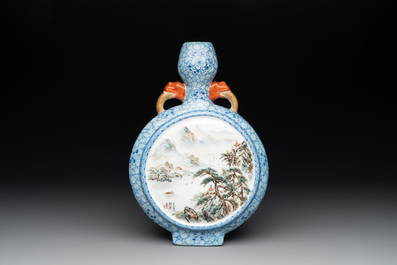 A Chinese famille rose 'landscape' 'hu' vase, signed Guiying 桂英, Jingdezhen mark, 20th C.