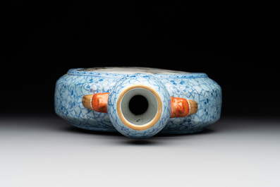 A Chinese famille rose 'landscape' 'hu' vase, signed Guiying 桂英, Jingdezhen mark, 20th C.