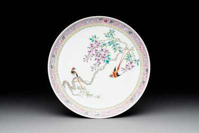 A Chinese famille rose vase, a jardini&egrave;re and a dish, Qianlong and Guangxu marks, 20th C.