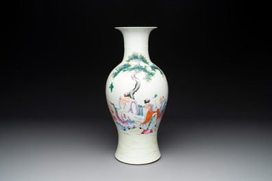 A Chinese famille rose vase, a jardini&egrave;re and a dish, Qianlong and Guangxu marks, 20th C.
