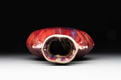 A Chinese flamb&eacute;-glazed moonflask vase, 19th C.