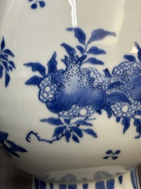 A Chinese blue and white pear-shaped vase with floral design, Transitional period