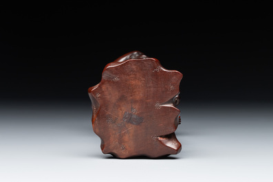 A small Kutani porcelain incense burner, two wooden sculptures, and a shagreen glasses case, Japan, Meiji, 19/20th C.