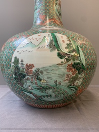A large Chinese famille verte 'river landscape' 'tianqiu ping' vase, Chenghua mark, 19th C.
