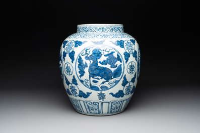 A large Chinese blue and white 'mythical creatures' jar, 'guan', Jiajing/Wanli