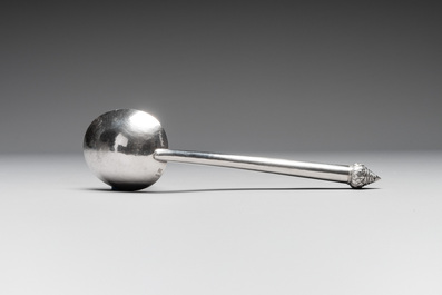 A silver tazza, four boxes and a large spoon, China and Thailand 19/20th C.