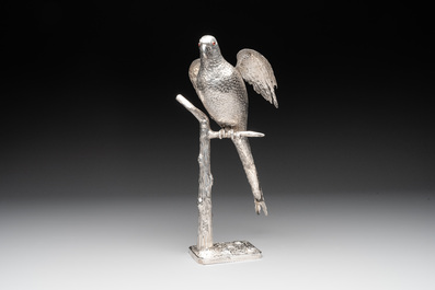A silver parrot-shaped table piece, Gebr&uuml;der Neumann, Hanau, first half 20th C.