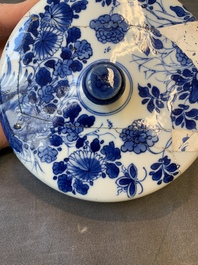 A Chinese blue and white two-handled container and cover with floral design, Kangxi